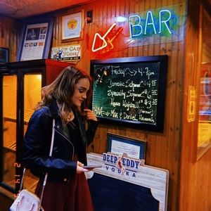 Meet your Posher, Grace